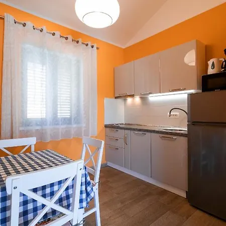 Sea Cats' Apartman Sutivan